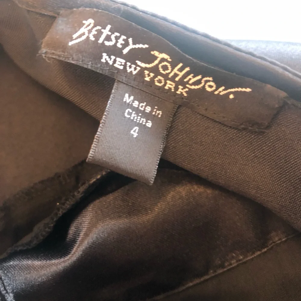 BETSEY JOHNSON slip dress. Satin on top chiffon on bottom. Sexy and cute Sz 4 - Picture 7 of 13